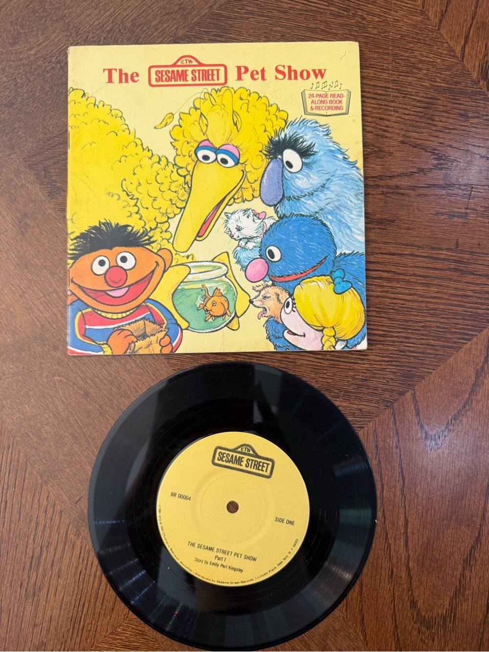 Vintage 1980 Sesame Street The Pet Show - Yellow Record Sleeve and & Vinyl
